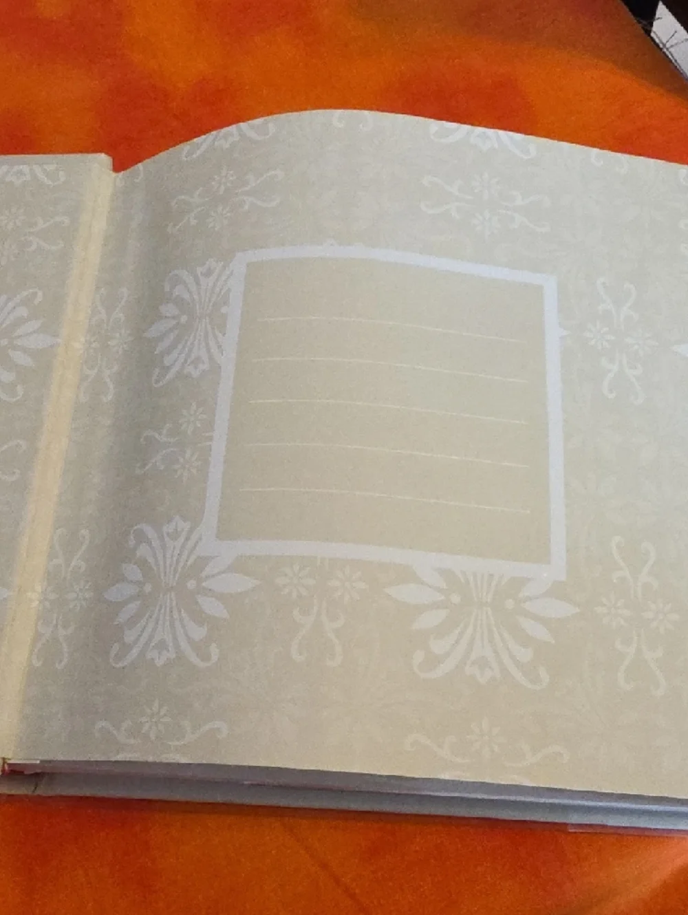 Fetco Elegant Ivory Decorative Photo Album Wedding 4x6 Photos Silver Accents